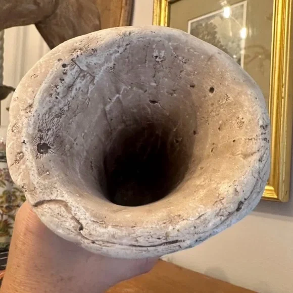 Vintage Vase with Nude Silhouettes - Picture 5 of 6